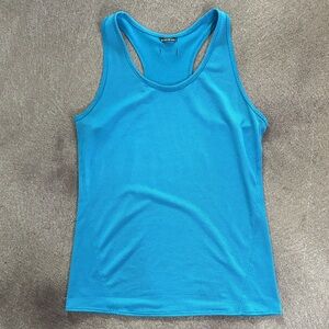Oiselle Women's Flyout Tank Top (6)